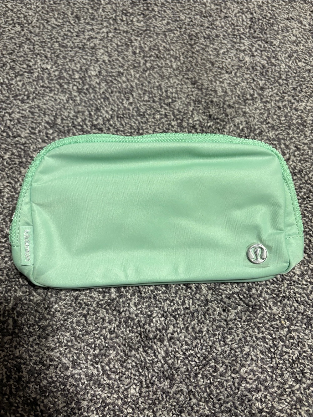 Lululemon Everywhere Belt Bag